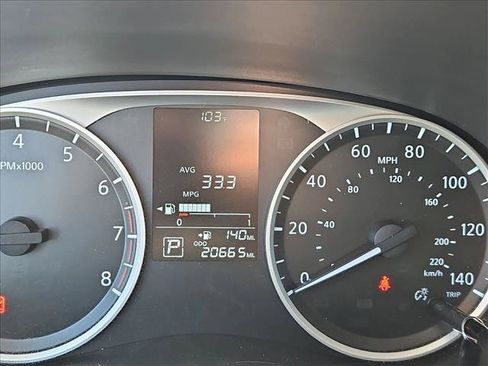 Used 2022 Nissan Kicks S FWD image 14