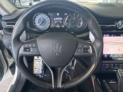 Certified 2022 Maserati Quattroporte Modena RWD image 12