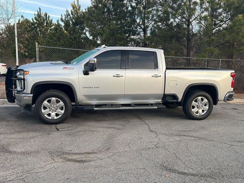 Used 2022 Chevrolet Silverado 2500 LTZ w/ LTZ Convenience Package image 7