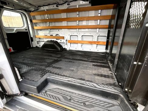 Used 2018 Ford Transit 250 130 Low Roof w/ Exterior Upgrade Package image 20