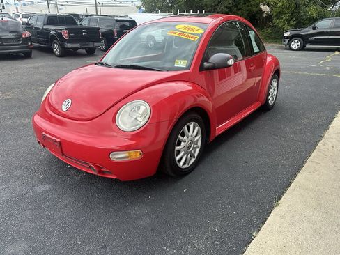 Used 2004 Volkswagen Beetle GLS FWD image 3