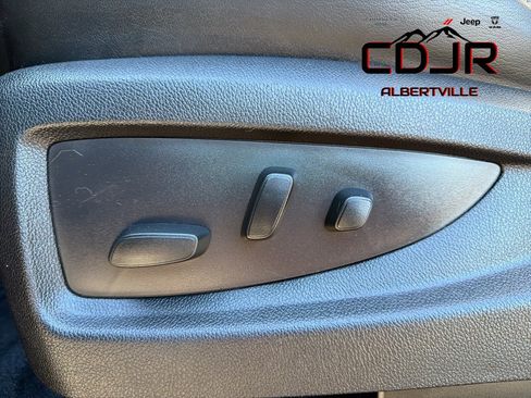 Used 2016 GMC Sierra 1500 Denali w/ Denali Ultimate Package image 32