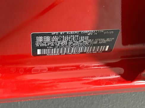 Used 2025 Subaru Impreza 2.0i AWD/4WD image 29