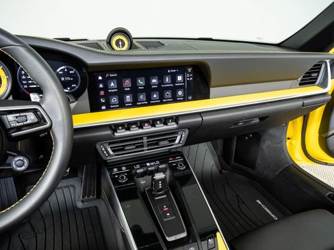 Certified 2023 Porsche 911 Carrera 4S AWD/4WD image 13