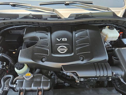 Used 2020 Nissan Armada SL w/ Premium Package AWD/4WD image 36