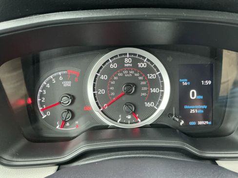 Used 2022 Toyota Corolla Cross L FWD image 16