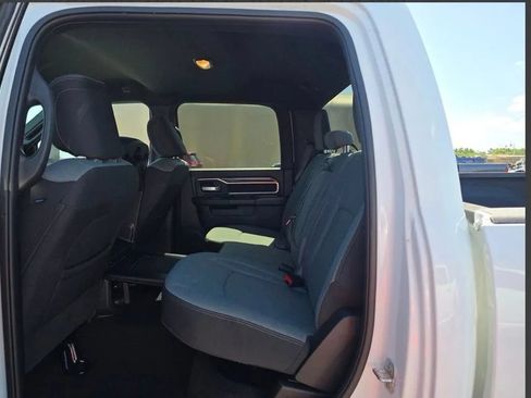 Used 2024 RAM 2500 Big Horn w/ Bed Utility Group AWD/4WD image 12