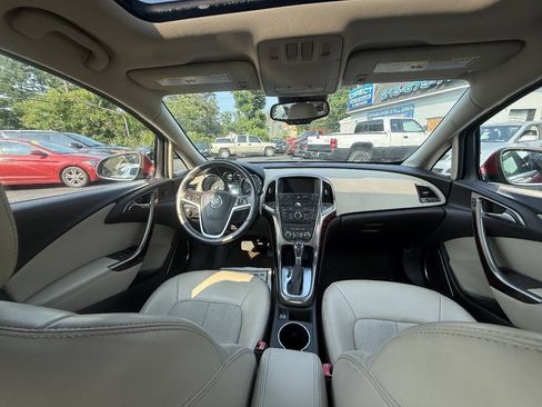 Used 2012 Buick Verano Convenience FWD image 16