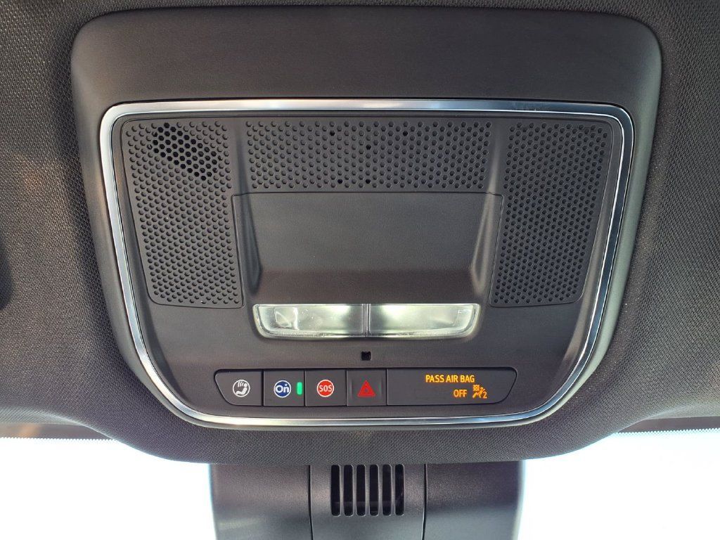 Used 2026 GMC Sierra EV Denali AWD/4WD image 12