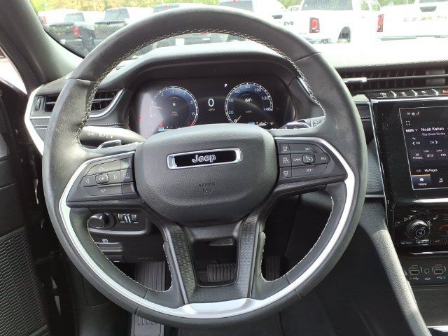 Certified 2024 Jeep Grand Cherokee Altitude AWD/4WD image 18