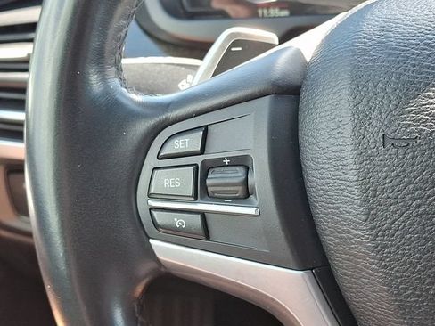 Used 2018 BMW X5 xDrive40e AWD/4WD image 21