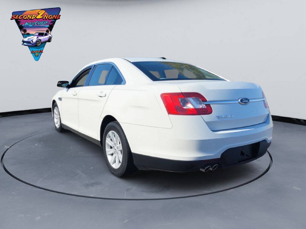 Used 2012 Ford Taurus SE FWD image 3