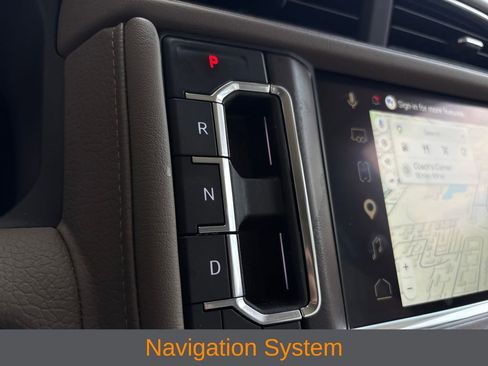 Used 2023 GMC Yukon Denali RWD image 19
