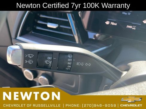 Used 2025 Chevrolet Tahoe Premier AWD/4WD image 16