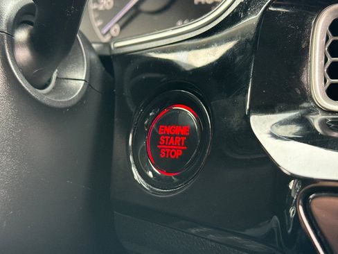 Used 2022 Honda Civic EX-L image 32