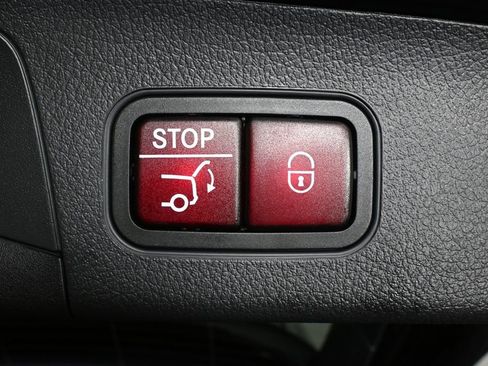Certified 2026 Mercedes-Benz GLA 250 image 30