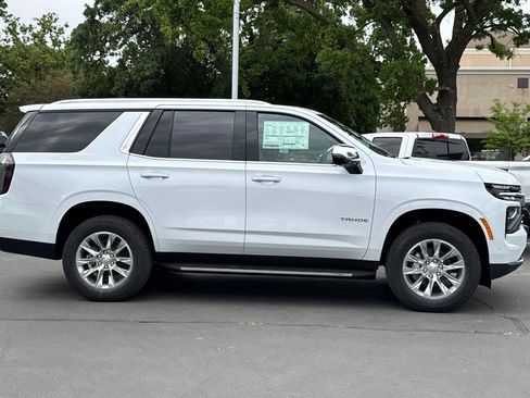 New 2026 Chevrolet Tahoe Premier AWD/4WD image 2