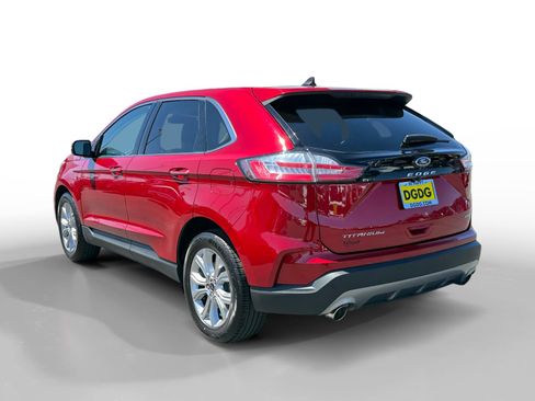 Used 2023 Ford Edge Titanium AWD/4WD image 3