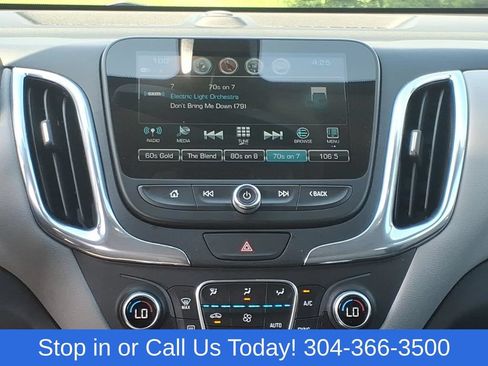 Used 2018 Chevrolet Equinox LT w/ Sun & Infotainment Package AWD/4WD image 18