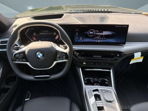 New 2026 BMW 330i xDrive Sedan w/ Premium Package AWD/4WD image 28