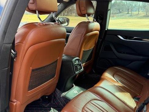 Used 2017 Maserati Levante image 24