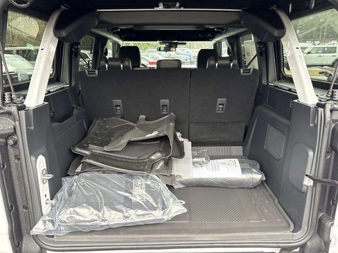 New 2026 Ford Bronco Badlands image 13