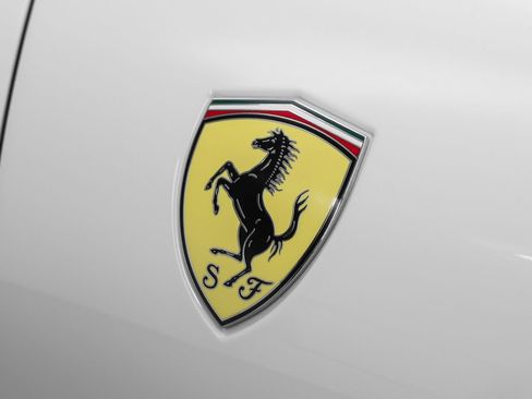 Certified 2023 Ferrari Roma RWD image 8