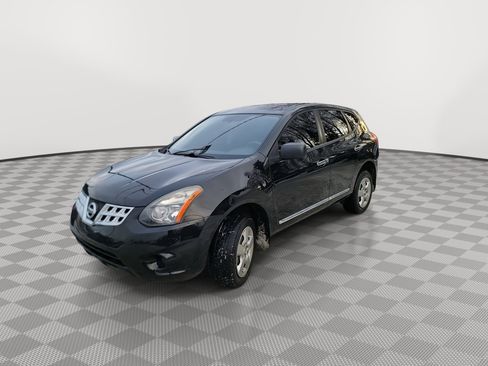 Used 2015 Nissan Rogue S image 4