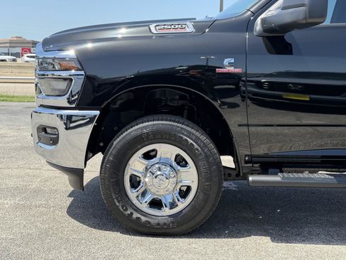 Used 2025 RAM 2500 Tradesman AWD/4WD image 9