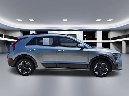 Used 2023 Kia Niro Wind image 7