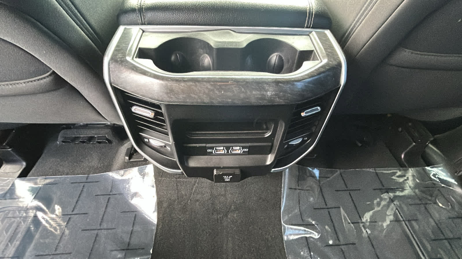 Used 2021 RAM 1500 Big Horn AWD/4WD image 25