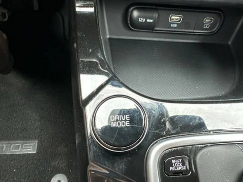 Used 2024 Kia Seltos S FWD image 10