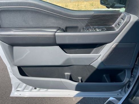 New 2025 Ford F150 Lariat w/ Equipment Group 501A Mid image 24