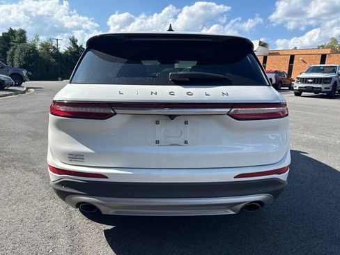 Used 2022 Lincoln Corsair AWD w/ Equipment Group 101A image 4