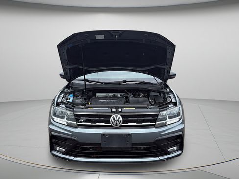 Used 2021 Volkswagen Tiguan SE R-Line AWD/4WD image 24