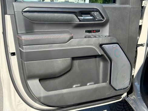 New 2026 GMC Sierra 1500 AT4X AWD/4WD image 17