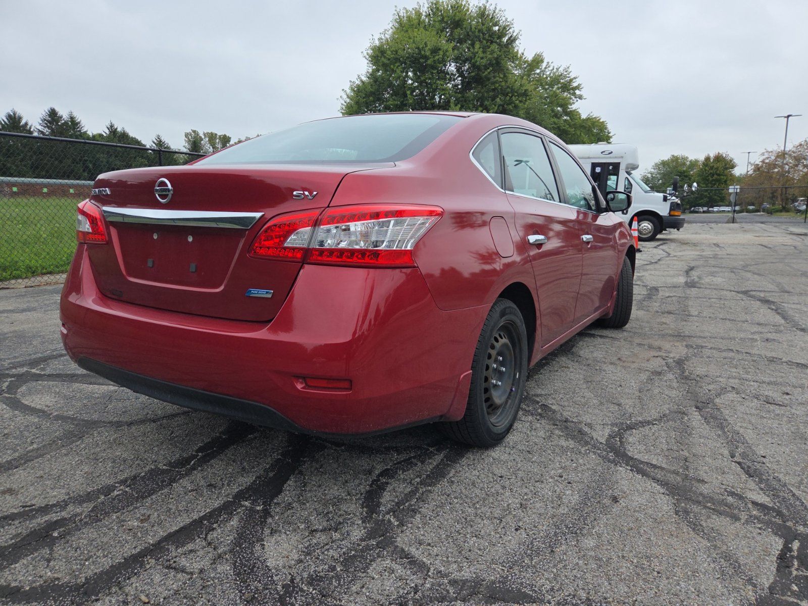 Used 2014 Nissan Sentra SV FWD image 4