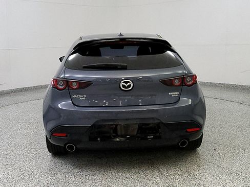 Used 2021 MAZDA MAZDA3 Hatchback w/Premium Plus Pkg AWD/4WD image 6