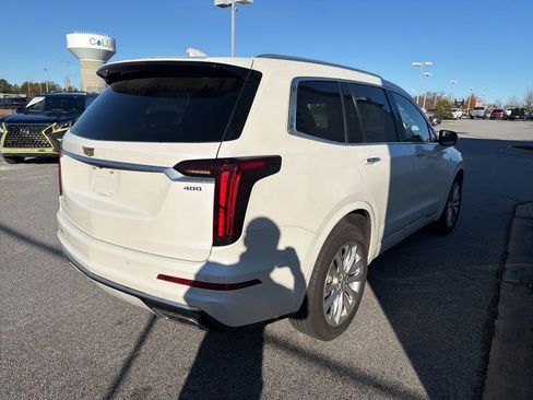 Certified 2023 Cadillac XT6 Premium Luxury image 5