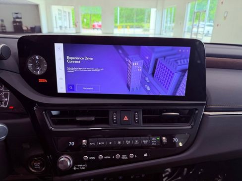 Certified 2023 Lexus ES 350 w/ Premium Package FWD image 23