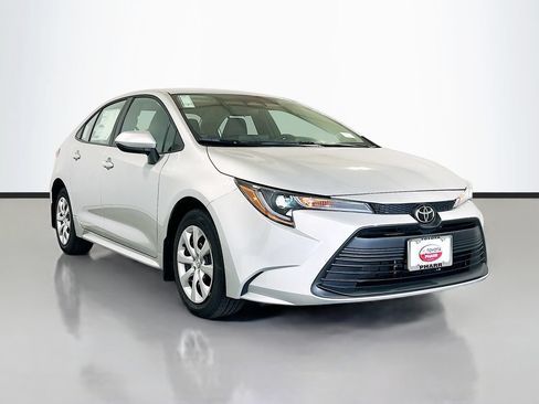 New 2026 Toyota Corolla LE FWD image 3