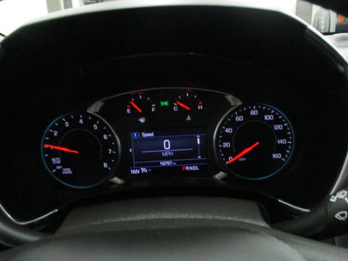 Used 2023 Chevrolet Equinox LT image 19