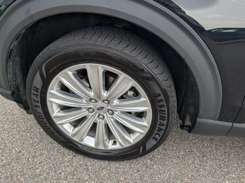 Used 2020 Ford Explorer Limited AWD/4WD image 15