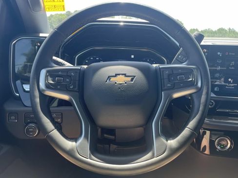 Used 2023 Chevrolet Silverado 1500 LT AWD/4WD image 24