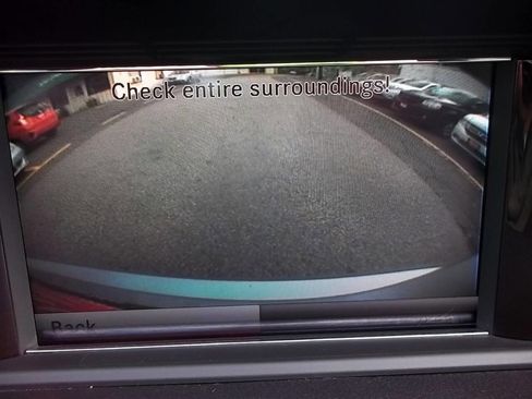 Used 2013 Mercedes-Benz E 350 4MATIC Sedan image 25