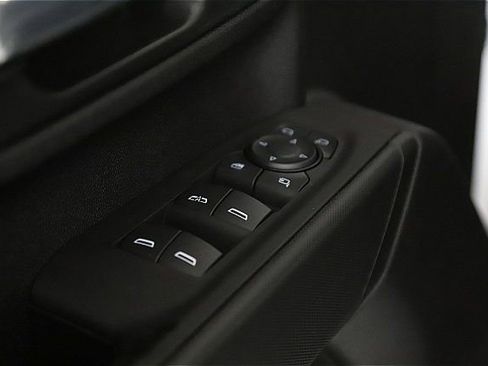 New 2025 Chevrolet Silverado 2500 Custom w/ Custom Value Package image 12