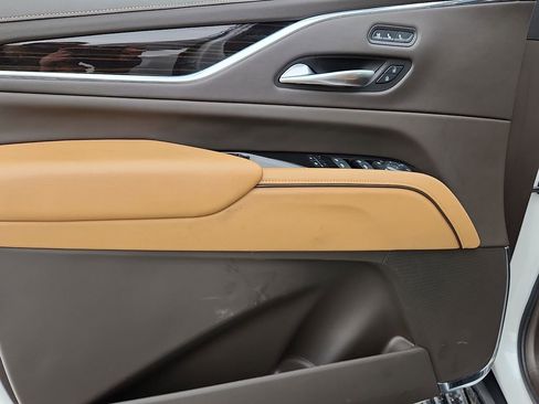 Used 2021 Cadillac Escalade Sport w/ Driver Assist Tech Package image 13