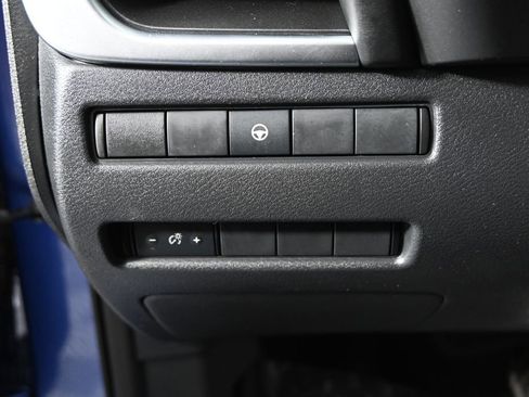 Used 2022 Nissan Rogue SV image 23