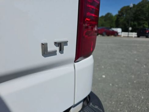 Used 2020 Chevrolet Silverado 1500 LT RWD image 11