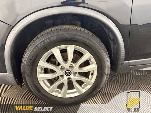 Used 2020 Nissan Rogue SV AWD/4WD image 24